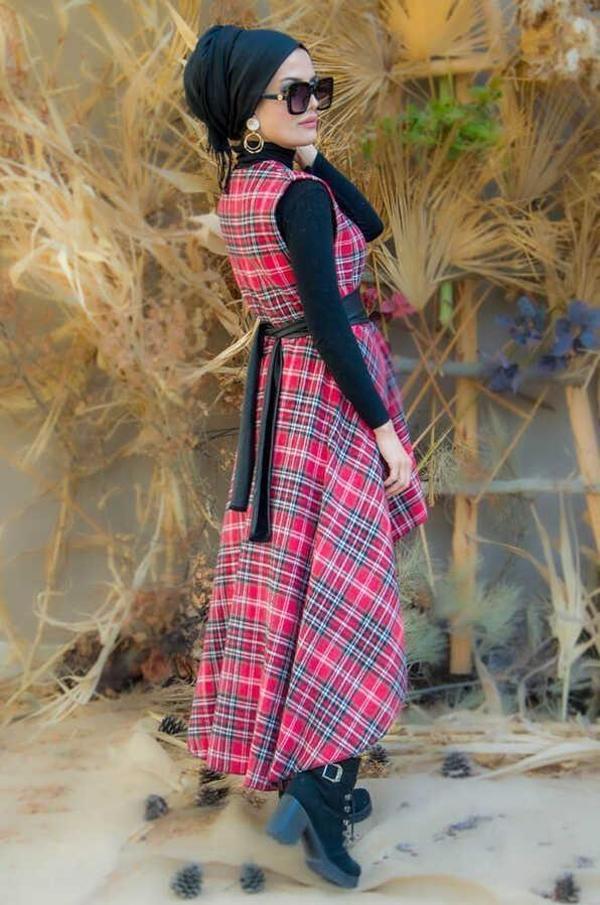 Kırmızı Ekoseli Yelek - Image 1