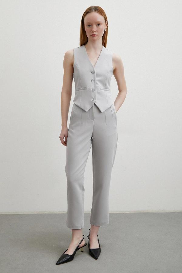 Önü Pensli Skinny Kumaş Pantolon Gri - Image 1