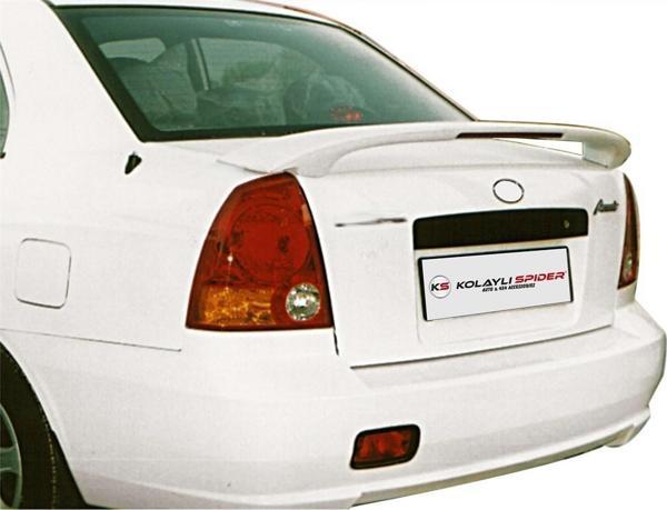 Hyundai Accent Admire Spoiler Bagaj Yüksek (Işıklı) Fiber 2003-2006 - Image 1