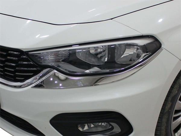 Fiat Egea Far Alt Çıtası  2 Prç Krom 2015 ve Sonrası - Image 1