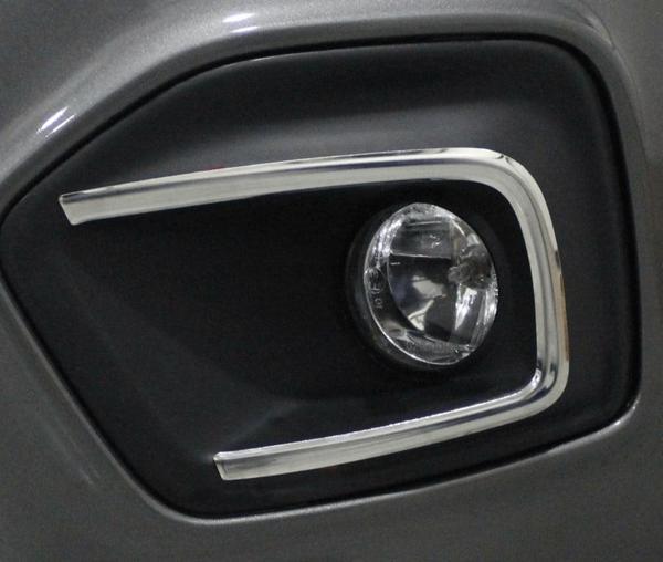 Fiat Fiorino Sis Farı Çerçevesi 2 Prç Krom 2016 ve Sonrası - Image 1