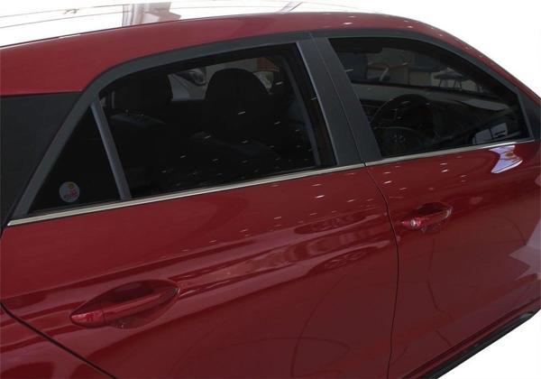 Hyundai i20 Cam Çıtası 4 Prç  Krom 2014 ve Sonrası - Image 1