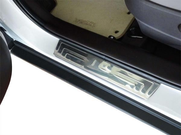 Hyundai ix35 Kapı Eşiği 4 Prç Krom 2011 ve Sonrası - Image 1
