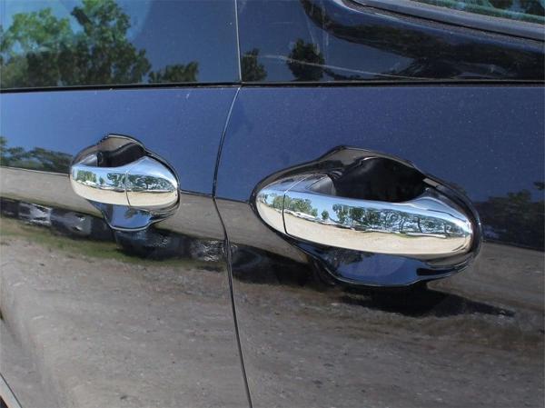 Ford Courier Kapı Kolu 4 Kapı Krom 2014 ve Sonrası - Image 1