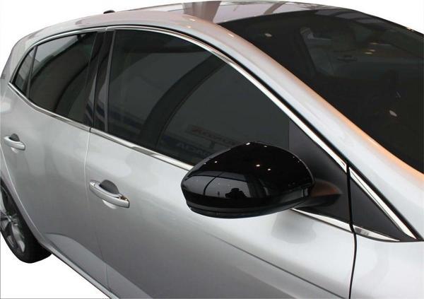 Renault Megane 4 HB Cam Çerçevesi 12 Prç Krom 2017 ve Sonrası - Image 1