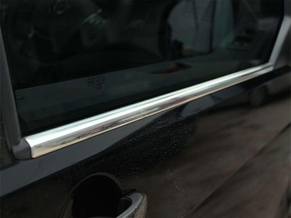 VW Transporter T6.1 Cam Çıtası 2 Prç. Krom 2020 ve Sonrası - Image 1