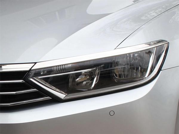 VW Passat 8.5 Far Üst Çıtası 3 Prç Krom 2019 ve Sonrası - Image 1