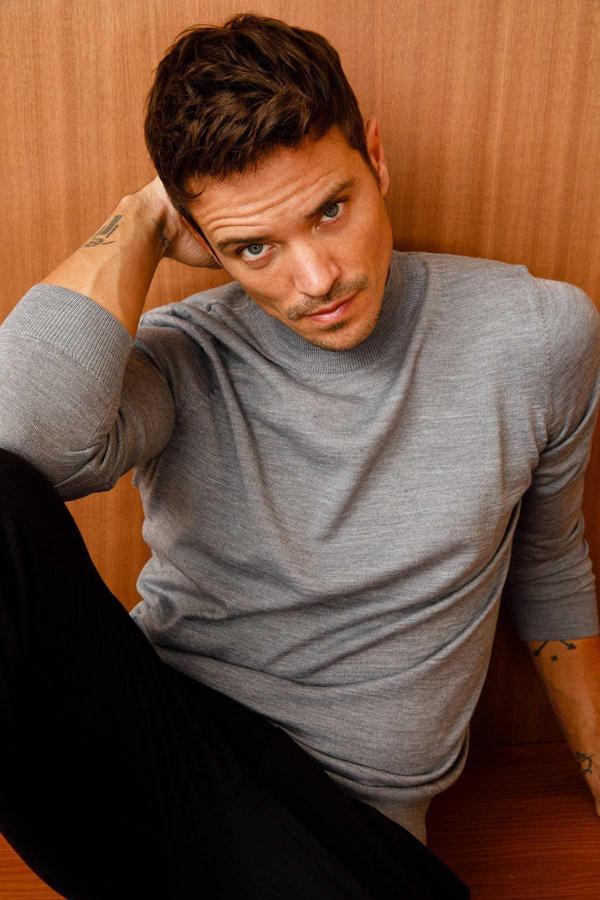 Desen Triko Erkek Basic Yarım Balıkçı İnce Triko Kazak 02421604 Füme - Image 1