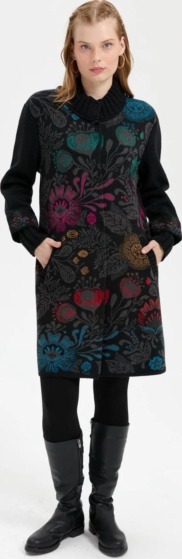 Desen Triko Kadın Dik Yaka Önü Renkli Çiçekli Uzun Yün Kaban 24051 Siyah - Image 1
