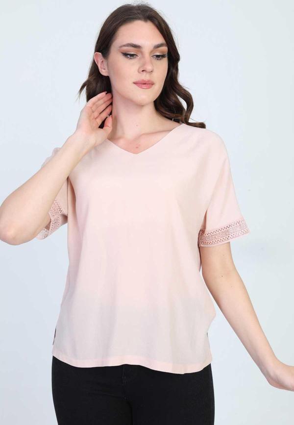 Ella Camelia Kadın Kol Ucu Dantel Detaylı Bluz 19E021 Pudra - Image 1