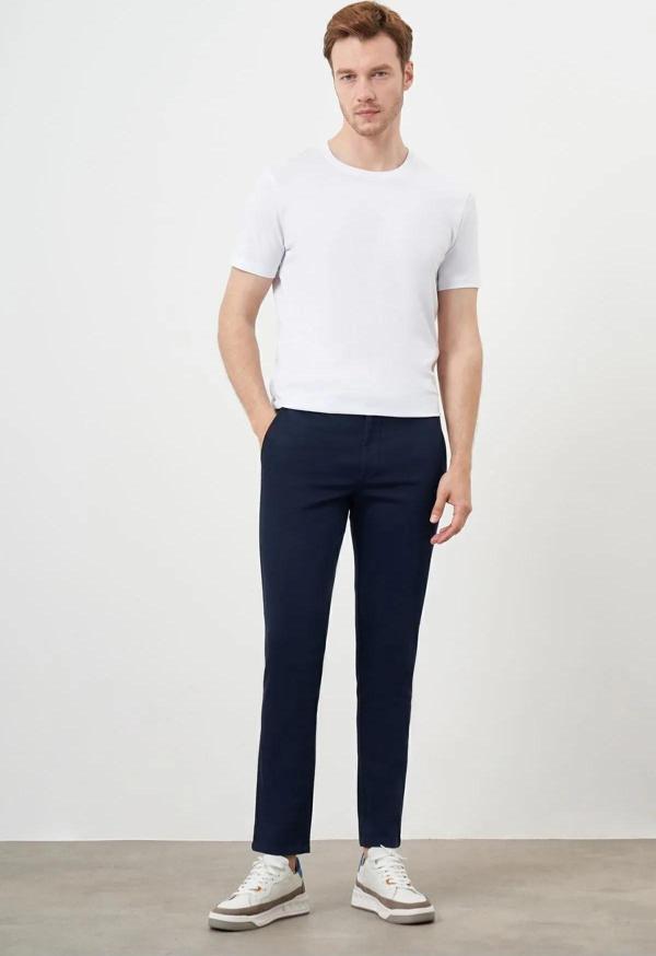 Morven Erkek Yazlık Pileli Slim Fit Chino Pantolon 24YS003006 Lacivert - Image 1