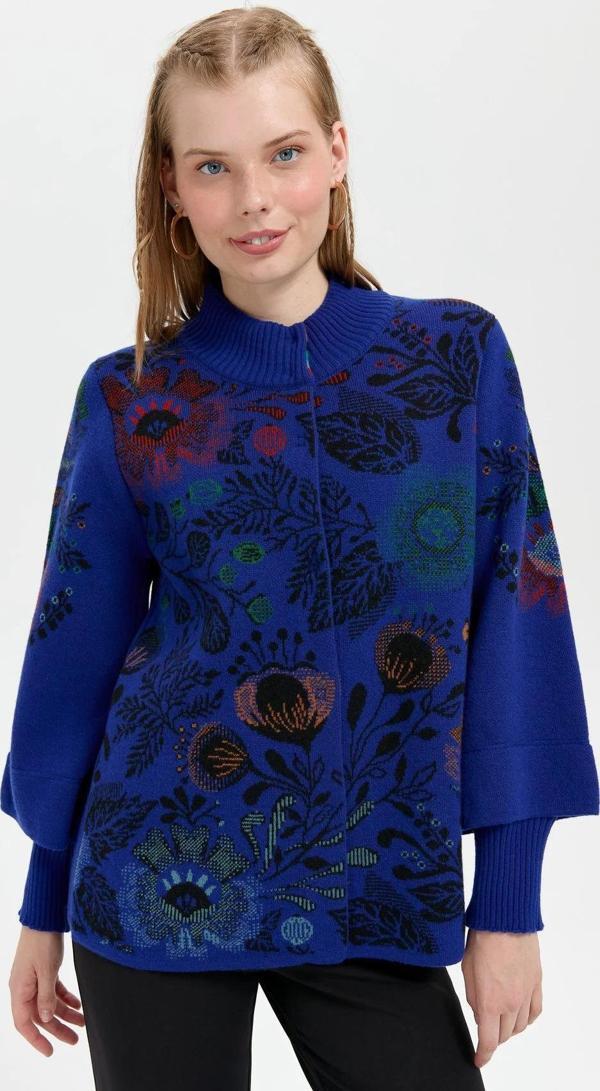Desen Triko Kadın Dik Yaka Önü Renkli Çiçekli Kısa Yün Ceket 24050 K.S. Mavi - Image 1