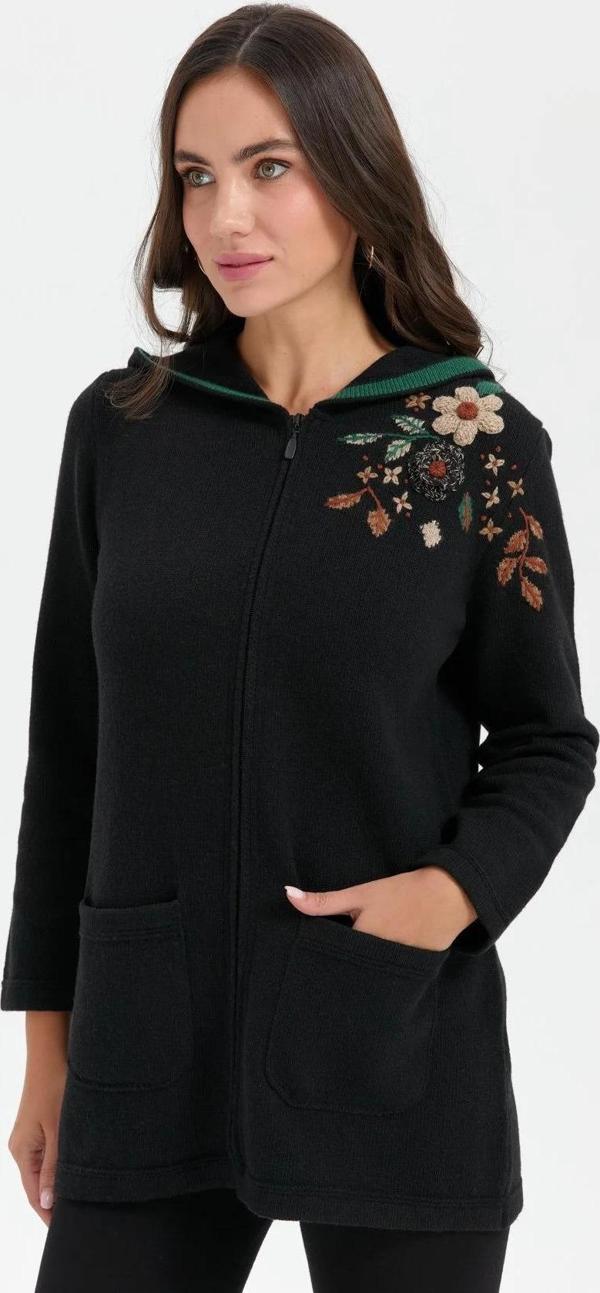 Desen Triko Kadın Kapüşonlu Omzu İşlemeli Araboy Yün Hırka 24080 Siyah - Image 1