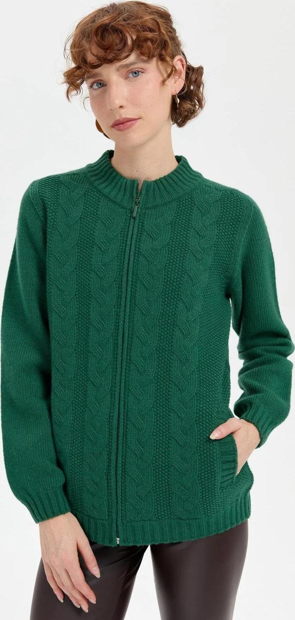 Desen Triko Kadın Dik Yaka Dikişsiz Önü Saç Örgülü Yün Hırka 24268 Ö. Başı - Image 1