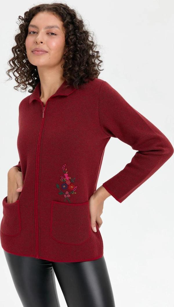 Desen Triko Kadın Polo Yaka İşlemeli Kısa Yün Hırka 24005 V.Kırmızı - Image 1