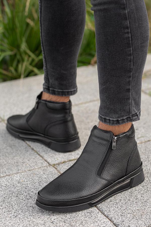 Daxtors Garantili D472 Su Ve Soğuk Geçirmez Kürklü Ortopedik Hakiki Deri Erkek Bot - Image 1