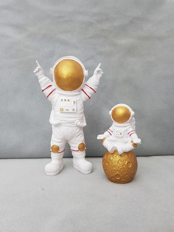 Arose 2Li Astronot Biblo Heykel Dekor - Image 1