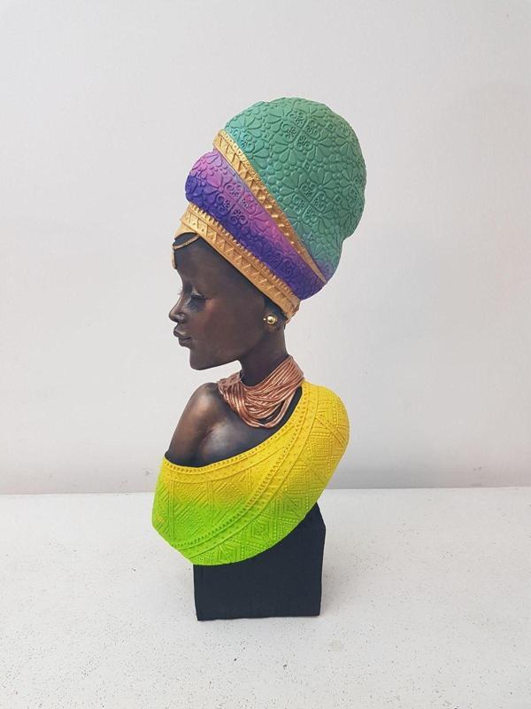 Arose Afrikalı Biblo Etnik Biblo Dekor Gökkuşağı Elbiseli Afrikalı Kabile Biblo (41Cm X 17Cm) - Image 1