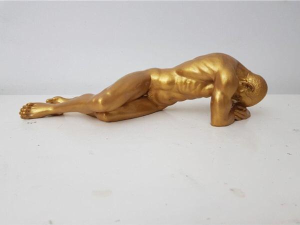 Arose Yatan Adam Gold Ev Ofis Dekoru - Image 1