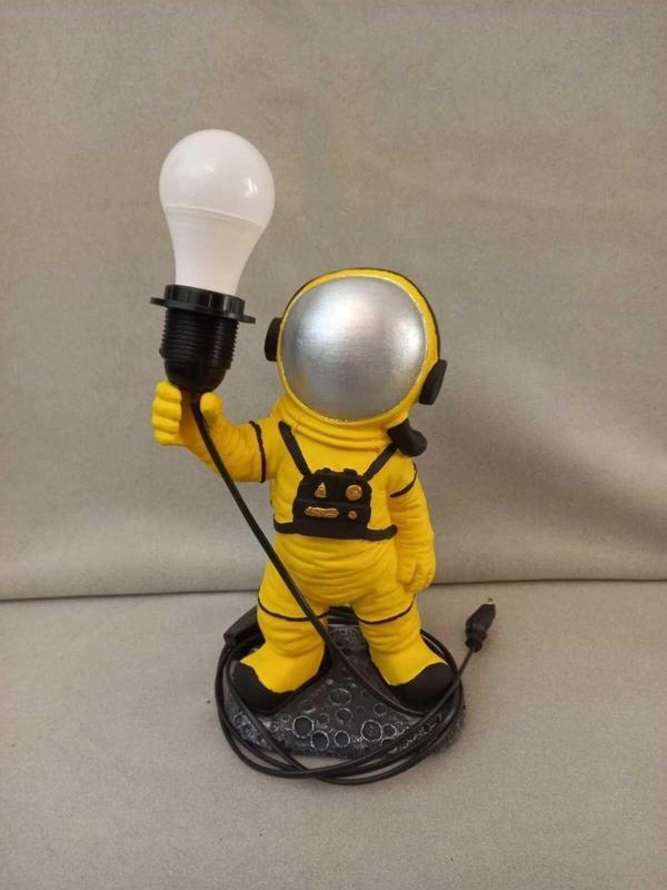 Arose Astronot Abajur Dekor Ev Ofis Çocuk Odası Dekoru - Image 1