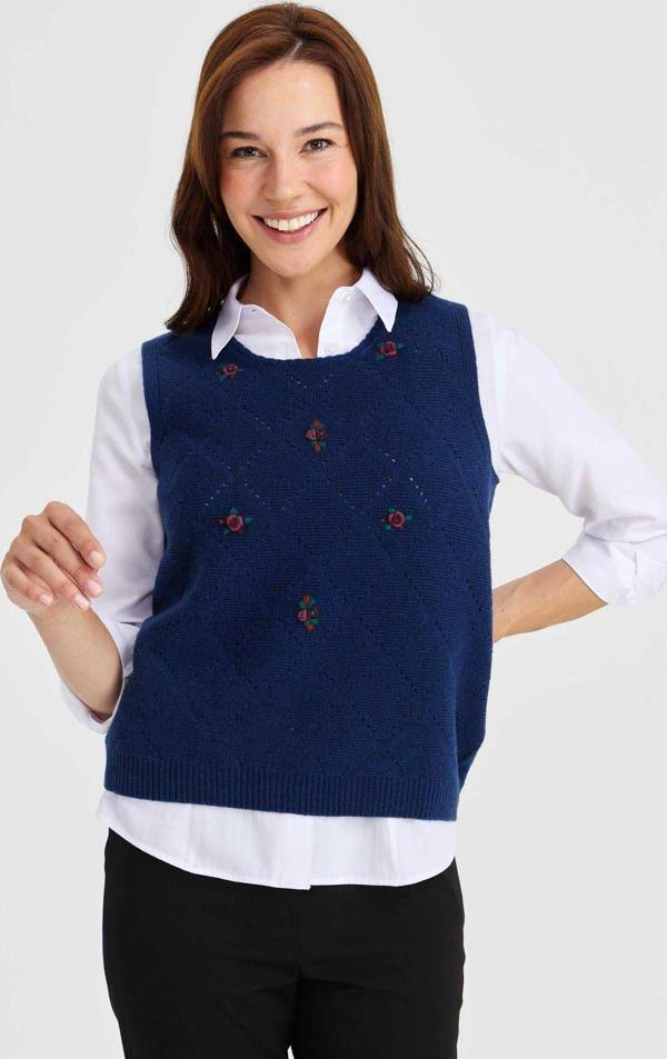 Desen Triko Kadın Sıfır Yaka Önü Baklava Linksli Yün Süveter 23160 Indigo - Image 1