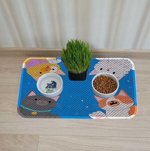 Aktunç Kedi Köpek Mama Ve Su Kabı Altı Paspası + Tırmalama - Image 1