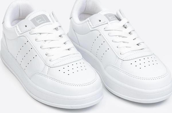 Beyaz Renk Kadın Spor Ayakkabı - Image 1