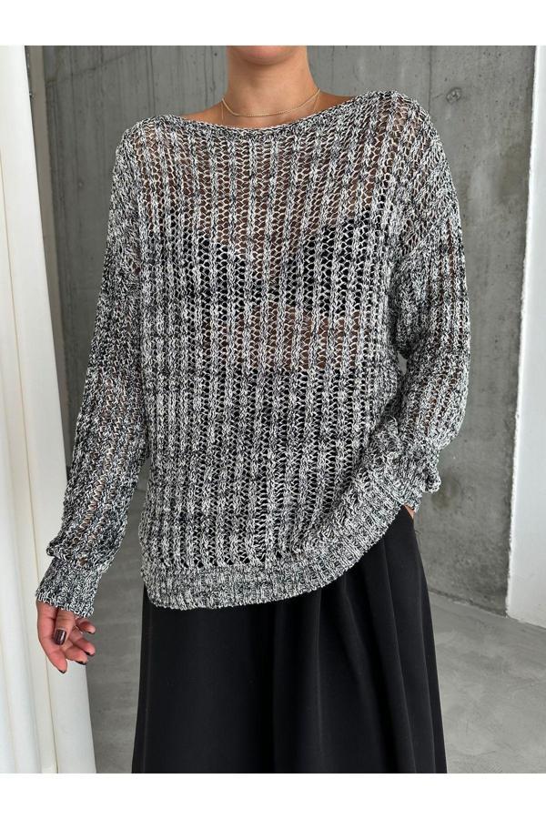 Laluvia Siyah-Ekru Lace Kayık Yaka Pullu Kazak-4407 - Image 1