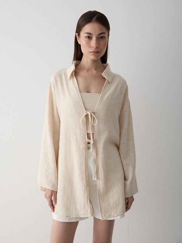 Laluvia Taş Rengi %100 Keten Bağcık Detaylı Kimono Bluz - Image 1