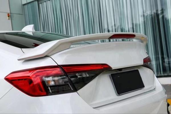 2022 Civic Uyumlu Modulo Işıklı Spoiler - Image 1