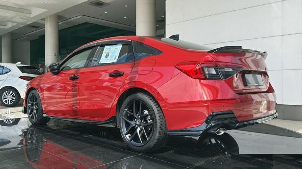 2022 Civic Uyumlu Rs Spoiler - Piano Black (Parlak Siyah) - Image 1
