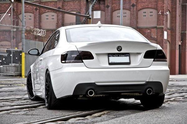 Bmw E92 Uyumlu M Performance Difüzör - Image 1
