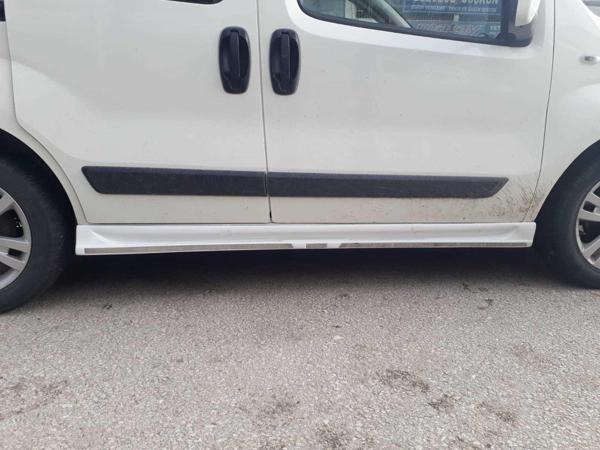Fiat Fiorino Uyumlu Yan Marşpiyel Nikelajlı Model Boyalı - Image 1
