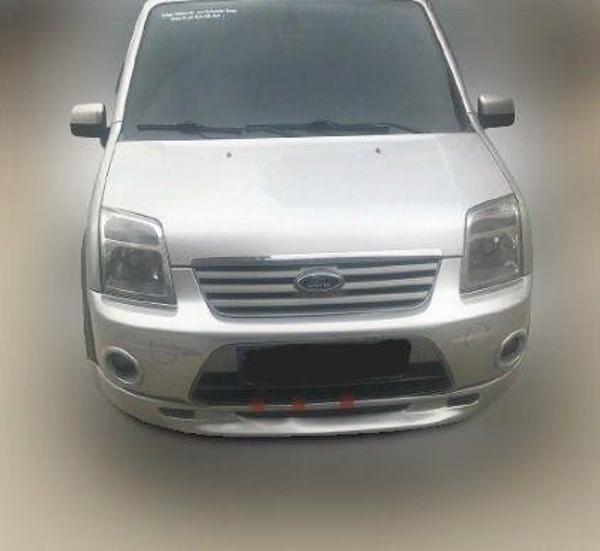 Ford Connect Uyumlu Ön Karlık Boyalı - Image 1