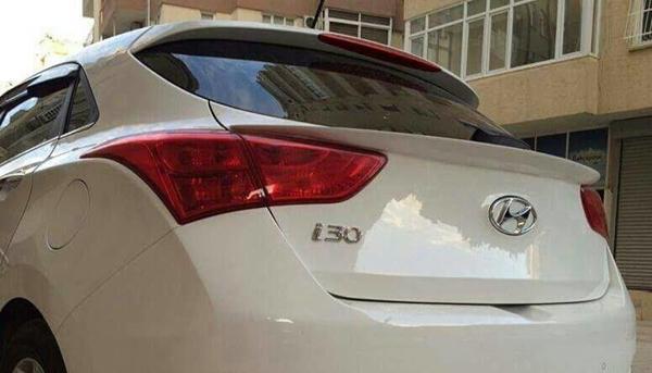 Hyundai İ30 Uyumlu Cam Altı Spoiler Boyalı - Image 1