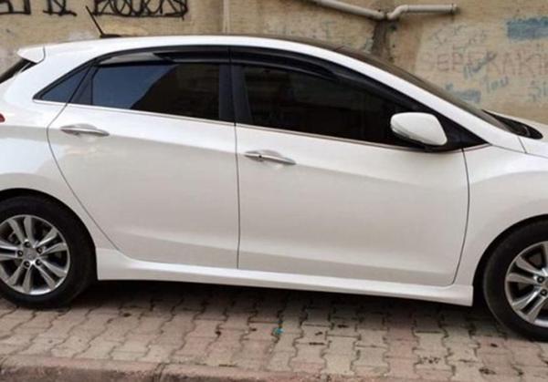 Hyundai İ30 Uyumlu Yan Marşpiyel - Image 1