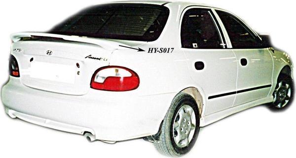 Hyundai Accent(94-00)X3 Uyumlu Spoiler Bagaj Yüksek (Işıklı) - Image 1