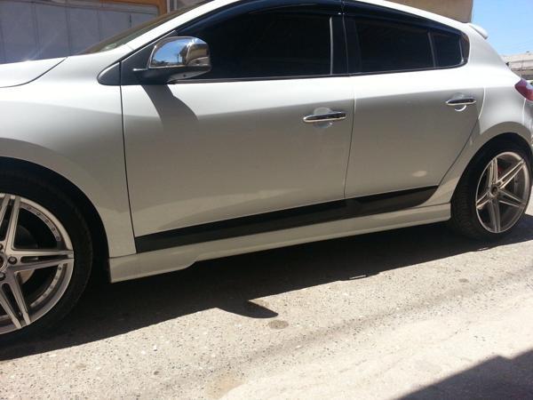 Renault Megane Uyumlu 3 Hatchback Yan Marşpiyel 2009-2015 Model Arası - Image 1