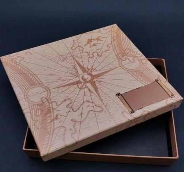 Kutu Pusula Temalı - Image 1