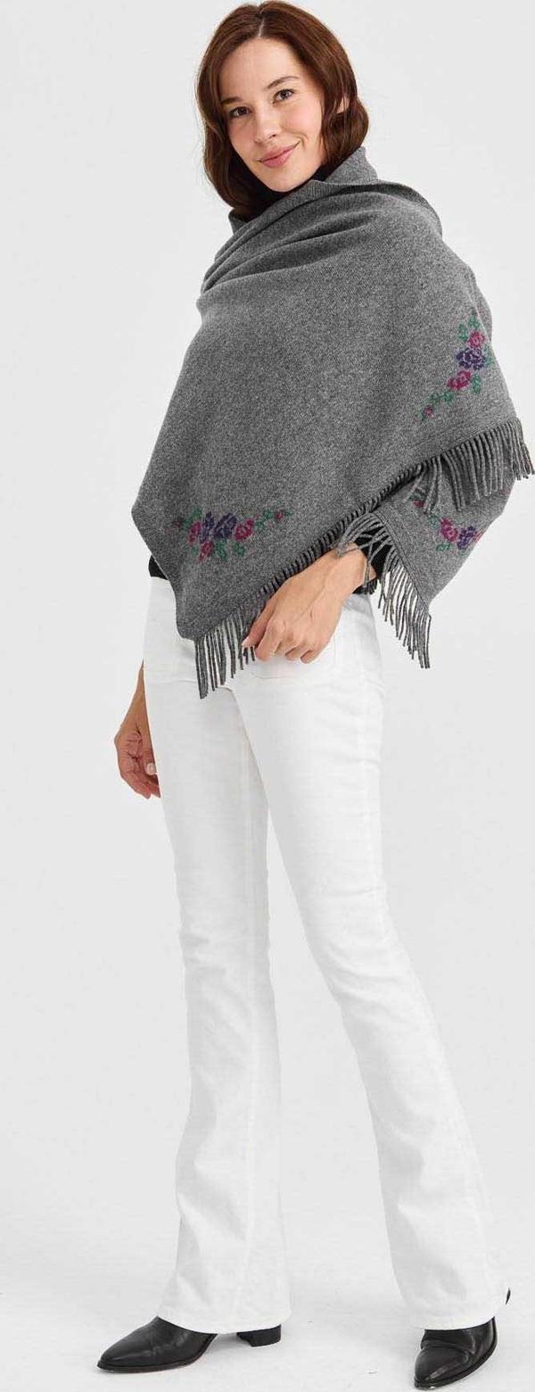 Desen Triko Kadın Triko Kenarı Çiçekli Yün Şal 23224 Füme - Image 1