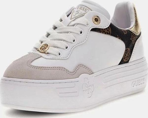 Guess Kadın Beyaz Swole Sneaker - Image 1