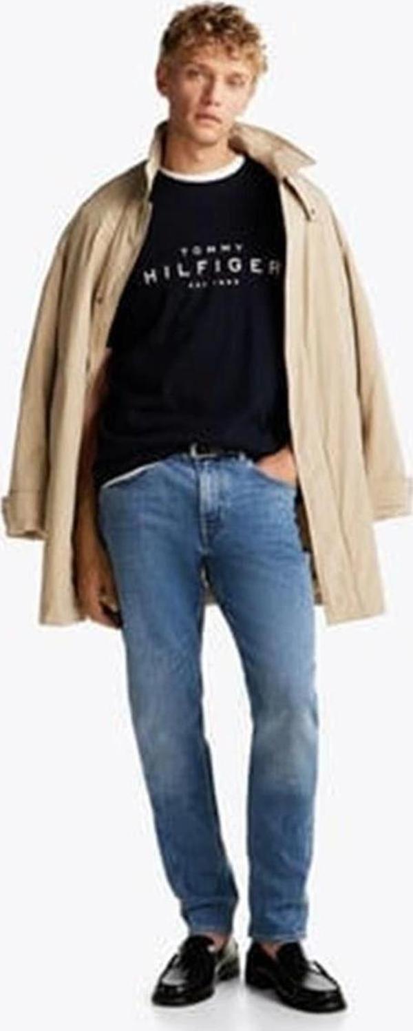 Tommy Hilfiger Erkek Lacivert Logo Yuvarlak Yaka T-Shirt - Image 1