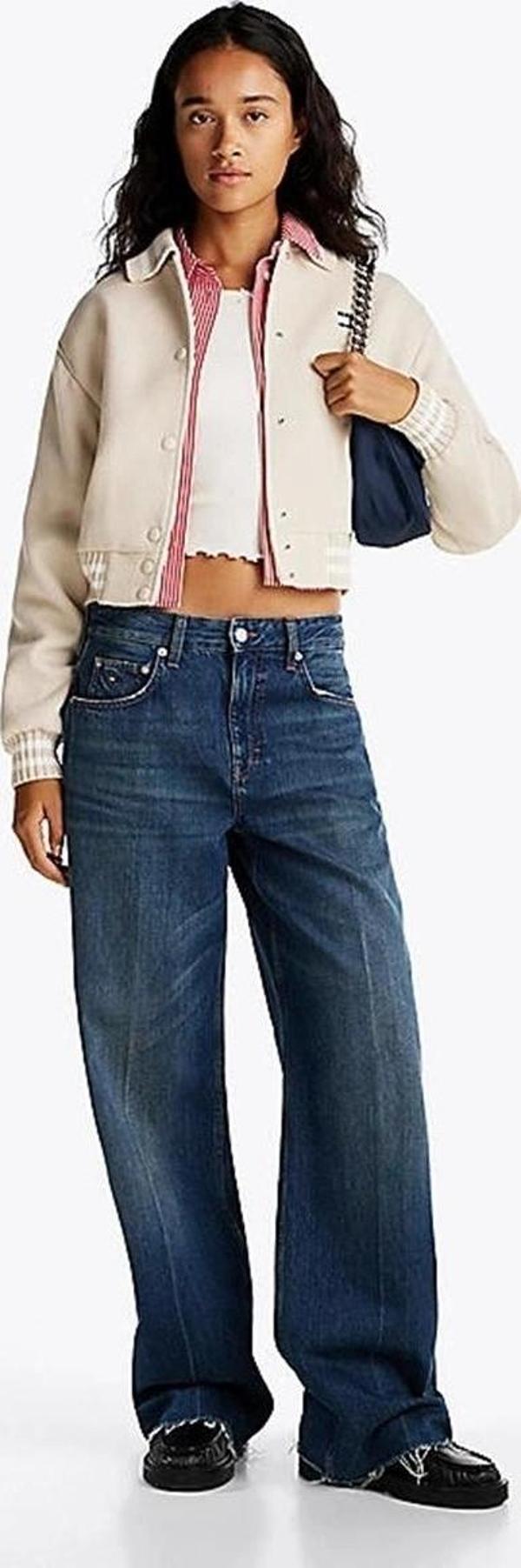 Tommy Hilfiger Kadın Bej Varsity Bomber Ceket - Image 1