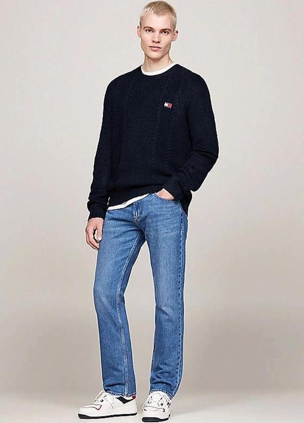 Tommy Jeans Erkek Yuvarlak Yaka İnce Kazak - Image 1
