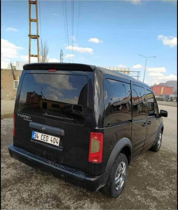 Ford Connect Boyalı Spoiler 2003-2014 arası (Pianoblack) - Image 1