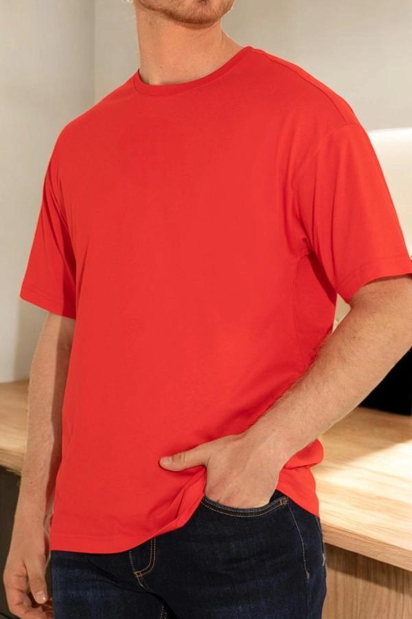 Unisex Kırmızı Basic T-sihrt - Image 1
