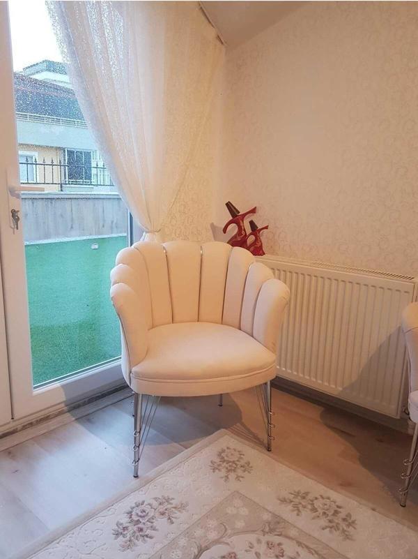 Garden House Papatya Krem Kumaş Metal Gümüş Krom Ayaklı Tekli Koltuk Berjer - Image 1