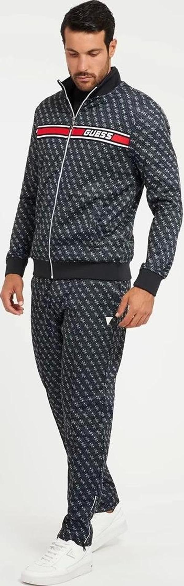 Guess Erkek Tamamı logolu jogger pantolon - Image 1