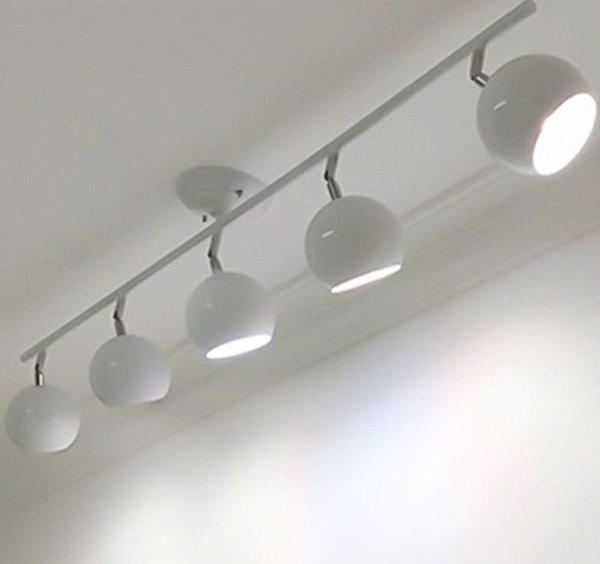 Rsylight Retro Beyaz 180 Derece Hareketli Modern Spor 5 Li Led spot Avize Beyaz Ampullü - Image 1