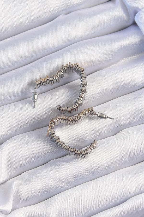 Pirinç Gold Gümüş Renkli Tırtıklı Kalp Küpe - Image 1